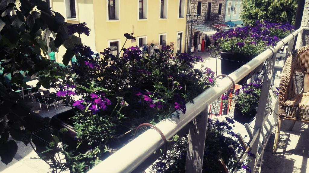 Apartment The Royal Square เซทินเจ ภายนอก รูปภาพ